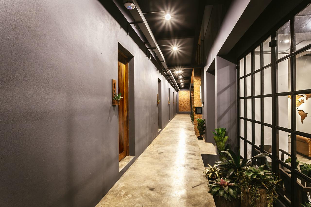 Hug Inn Phrae Bagian luar foto